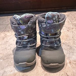 See Kai Run Toddler Size 7 Winter Boots Waterproof